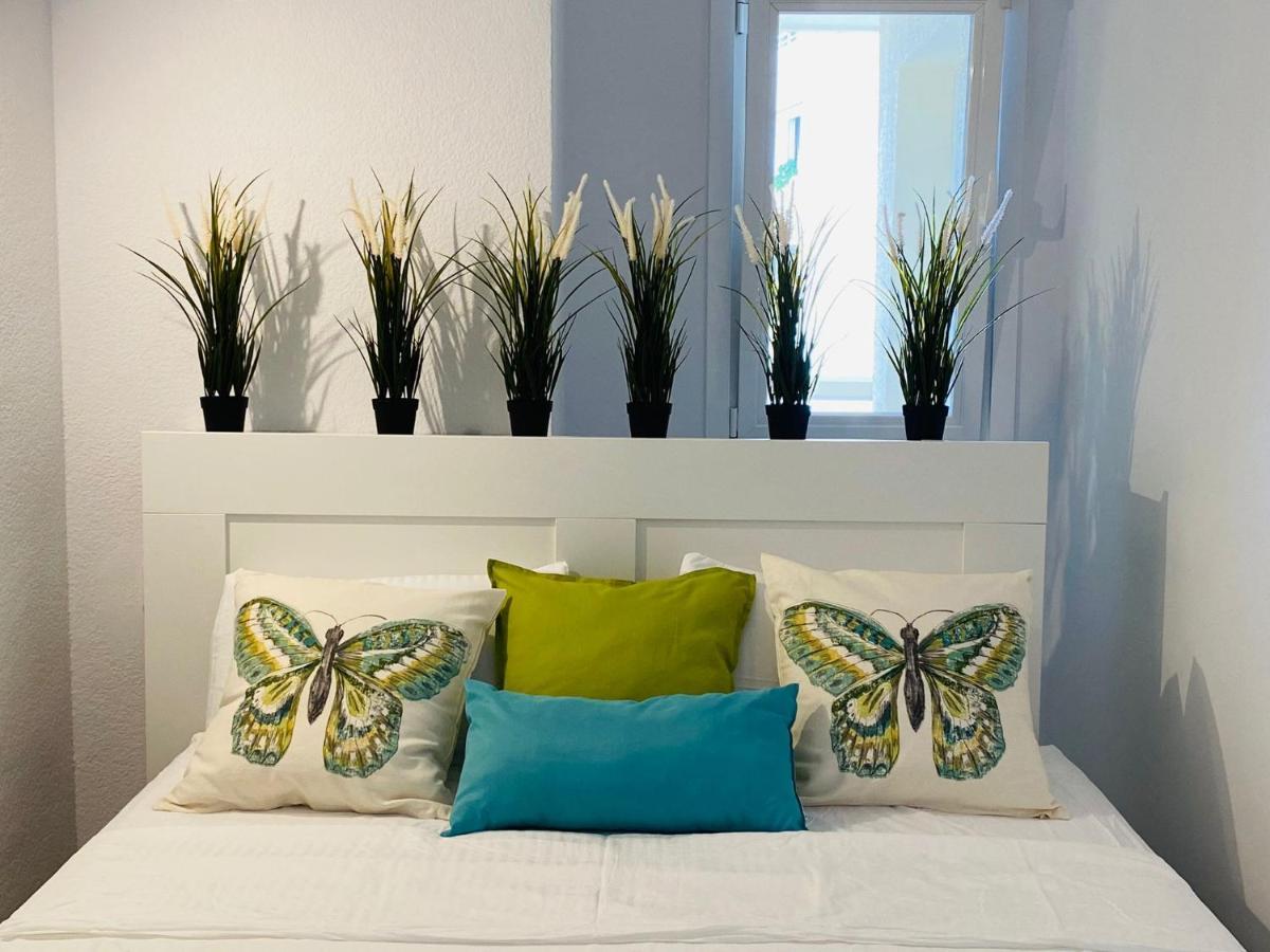 First Line! Art-Apartment On The Seafront Of Marbella With Swimming Pool エクステリア 写真